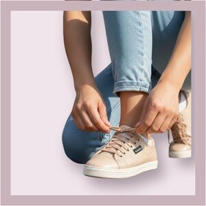 Frankie4 Nat II Blossom Punched Leather Sneaker